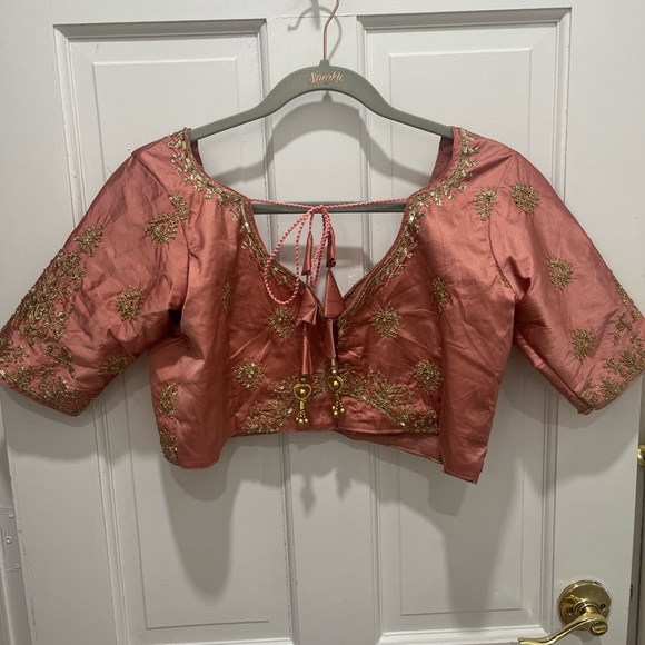 ✨Pink and Gold Indian Lehenga✨ - Picture 13 of 16